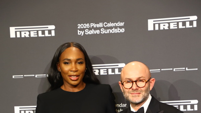 FOTO: Sølve Sundsbø a  Venus Williams  na odhalení nového kalendáře Pirelli.