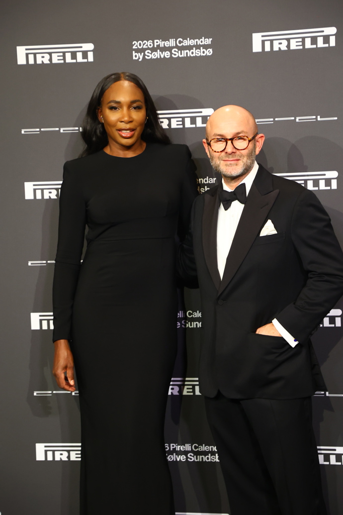 Sølve Sundsbø a Venus Williams na odhalení nového kalendáře Pirelli.