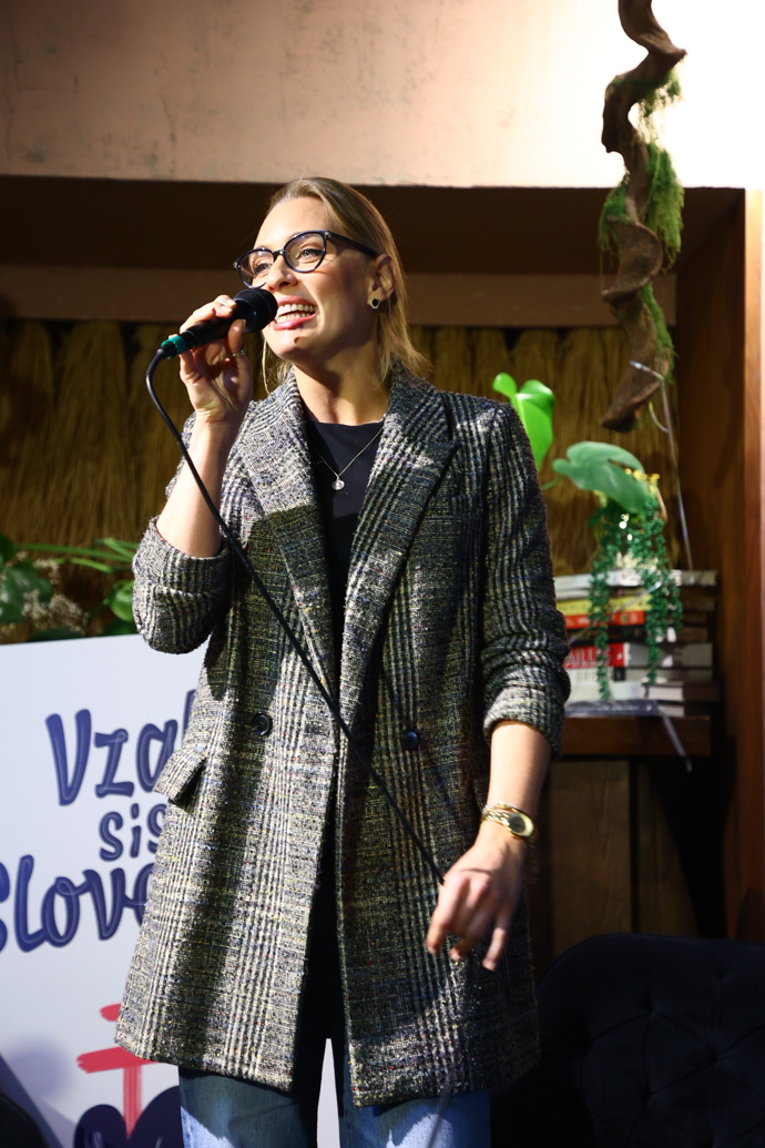 Sára Milfajtová v seriálu Oktopus odhalila všechno. 