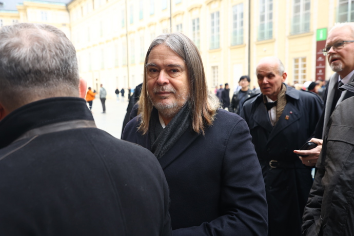 Česko se loučí s kardinálem Dominikem Dukou.