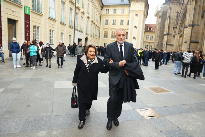 Herečka Jiřina Bohdalová.