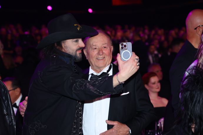 Robert Kodym a Petr Janda si udělali selfie.