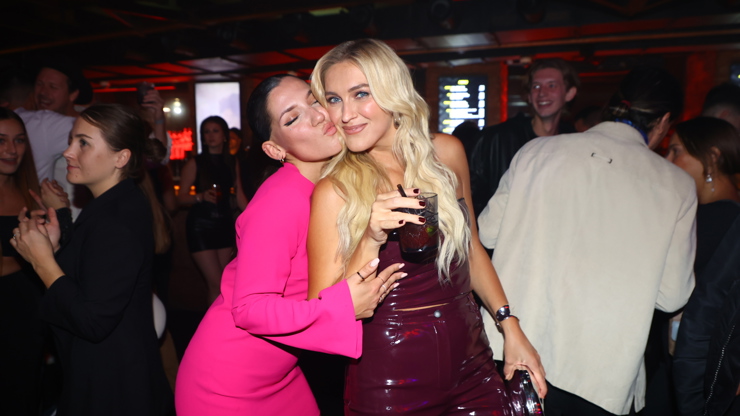 Krásná Zorka Hejdová na party Love Islandu.