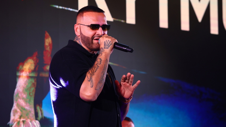 Rytmus na oslavě Karlose Vémoly.