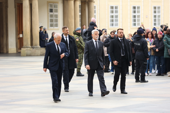 Do katedrály svatého Víta dorazil právě prezident Petr Pavel.