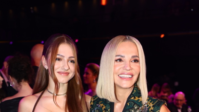 FOTO: Dara Rolins si slavičí večer užívá po boku své dcerky Laury.