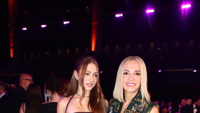 FOTO: Dara Rolins si slavičí večer užívá po boku své dcerky Laury.