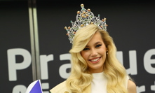Českou Miss Earth obrali o výhru za miliony. Puškinová promluvila o podvodu organizátorů 