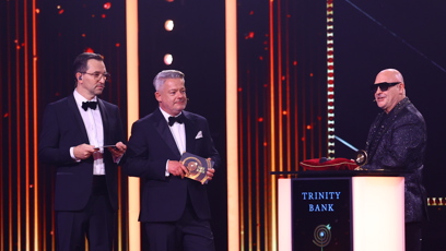 FOTO: Michal David předával cenu.