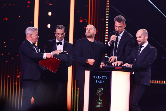 Vojta Dyk, Jakub Prachař a Jan Maxián předvedli show.