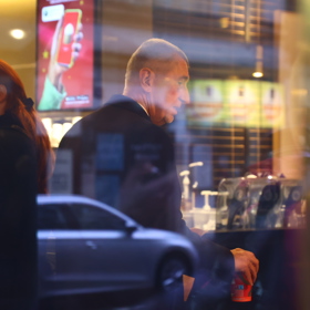 Andrej Babiš a marketingová expertka hnutí ANO Aneta Zicklerová na Národní třídě.