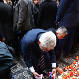 Petr Pavel na Národní třídu také dorazil.