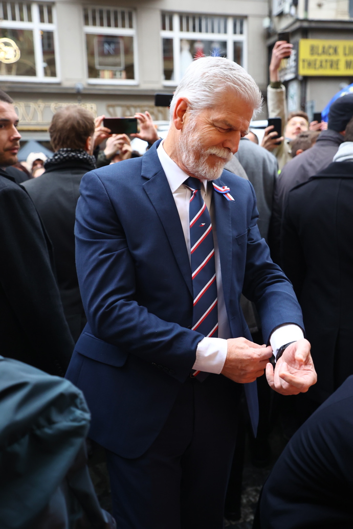 Petr Pavel na Národní třídu také dorazil.