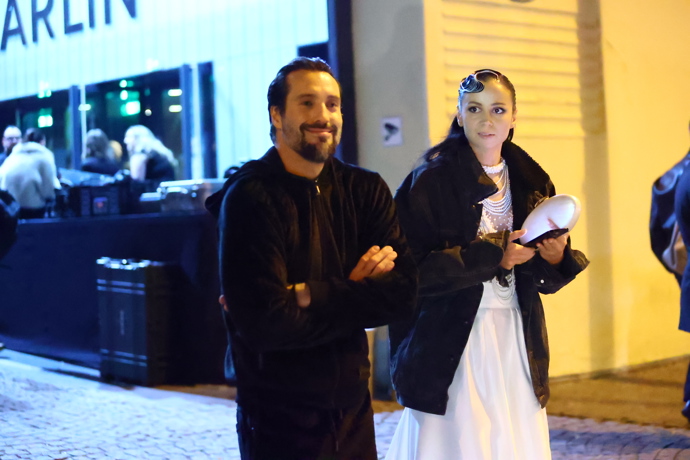 Šťastný Noid se svou ženou.