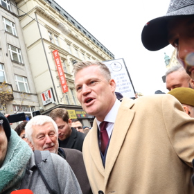 Na Filipa Turka lidé křičeli, že je fašista.