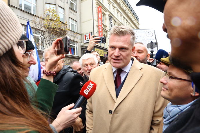 Filip Turek dorazil během svátku 17. listopadu na Národní třídu.