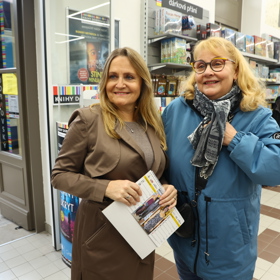 Herečky Veronika Gajerová a Regina Řandová.