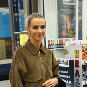 Herečka Ivana Jirešová.