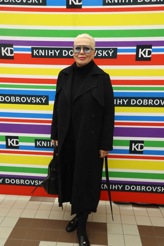 Herečka Kateřina Kornová.