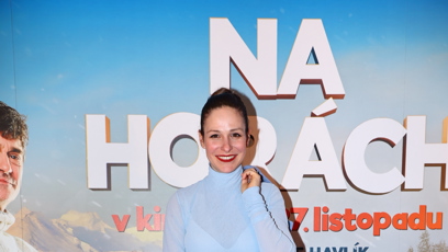 FOTO: Veronika Khek Kubařová na premiéře filmu Na horách.