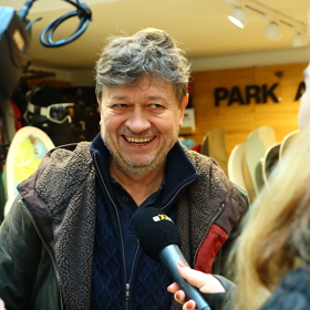 Karel Janák promluvil pro eXtra.cz o natáčení Snowboarďáků. 