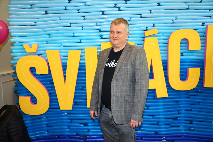 Tomáš Jeřábek hraje jednu z hlavních rolí.