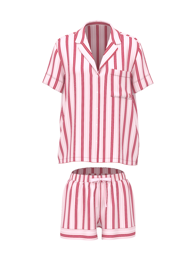 Krátké pyžamo z lesklého saténu, Victoria's Secret, 2700 Kč