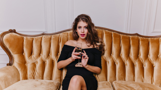 Linda (30): Můj přítel nosí oblečení ze sekáče. Chtěla jsem to změnit, ale skončilo to hádkou