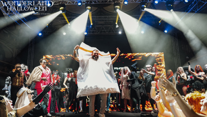 FOTO: Freescoot svým kostýmem opět šokoval.