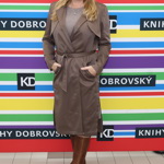 Herečka Regina Řandová nedávno oblékla dokonale podzimní outfit sladěný tón v tónu.