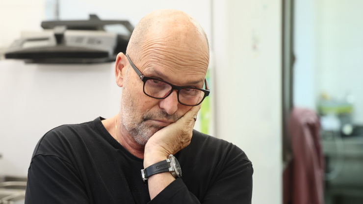 Zdeněk Pohlreich v restauraci Nádražka.