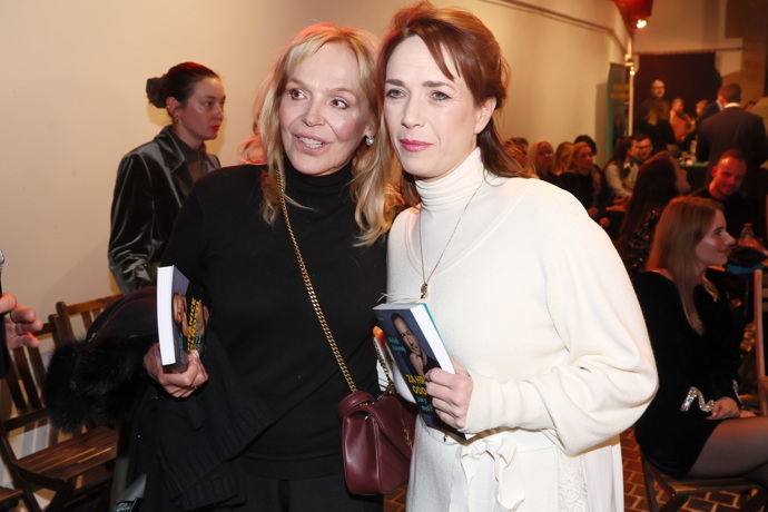 Dagmar Havlová vynesla kabelku od Yves Saint Laurent.