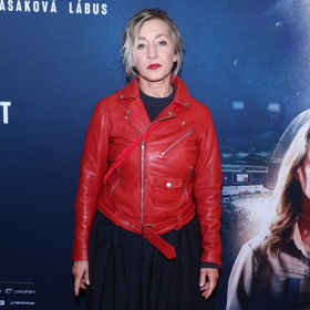 Vanda Hybnerová na premiéře filmu Neporazitelní.