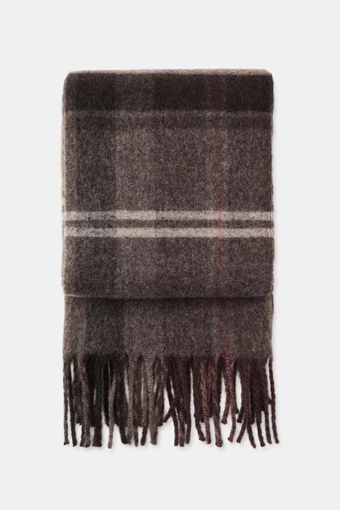 Kostkovaná šála s třásněmi, Zara, 649 Kč