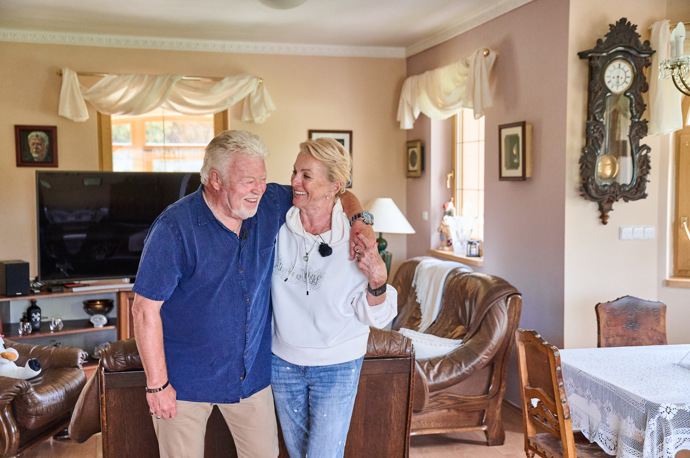 Manželé Milan a Dana Drobní jsou ve svém domově spokojení a ukázali nám jeho zákoutí.