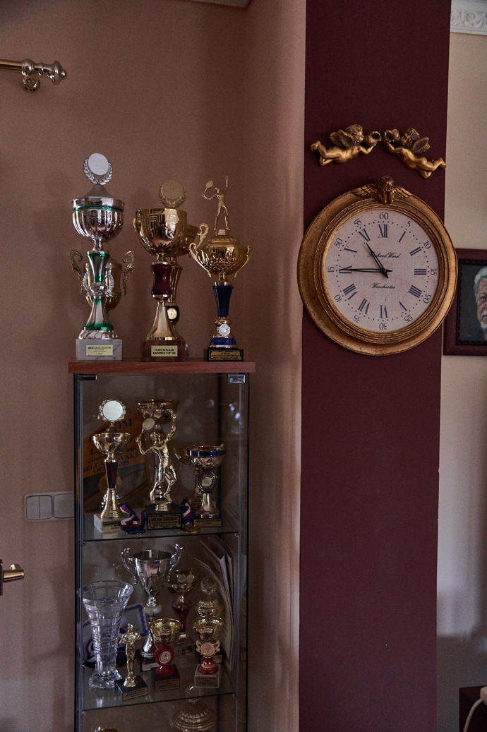 Trofeje z tenisových turnajů