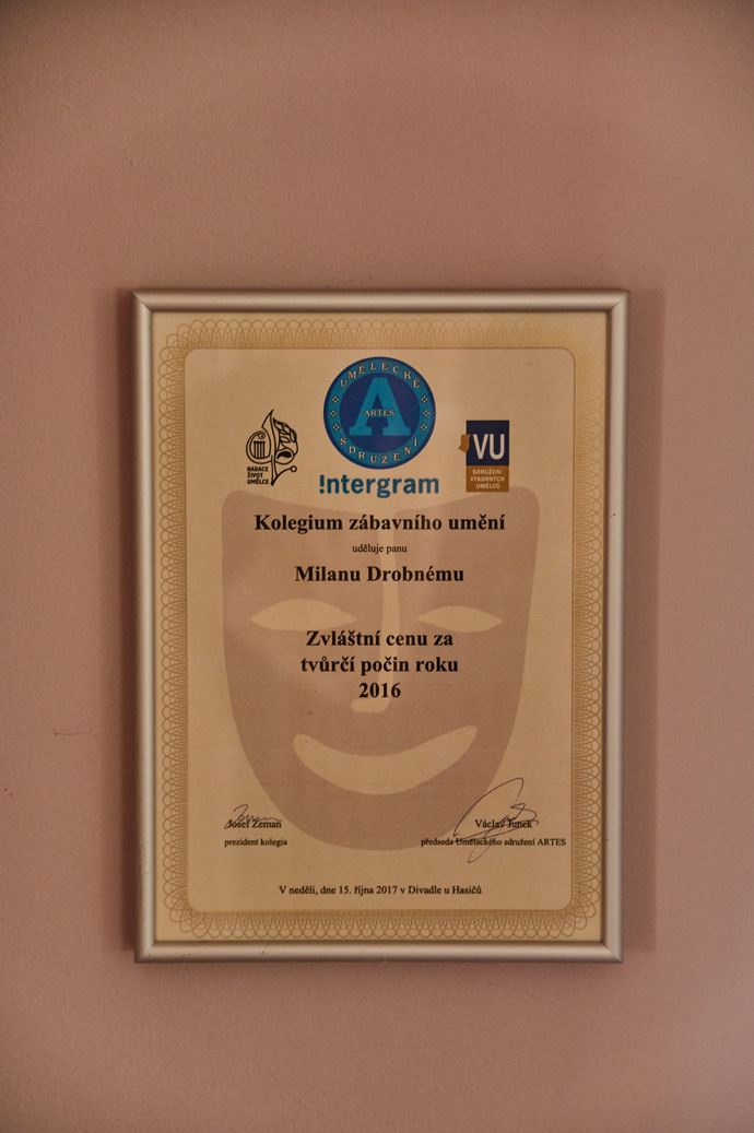 Cena od Intergramu za Tvůrčí počin roku, autorské CD Moje zem