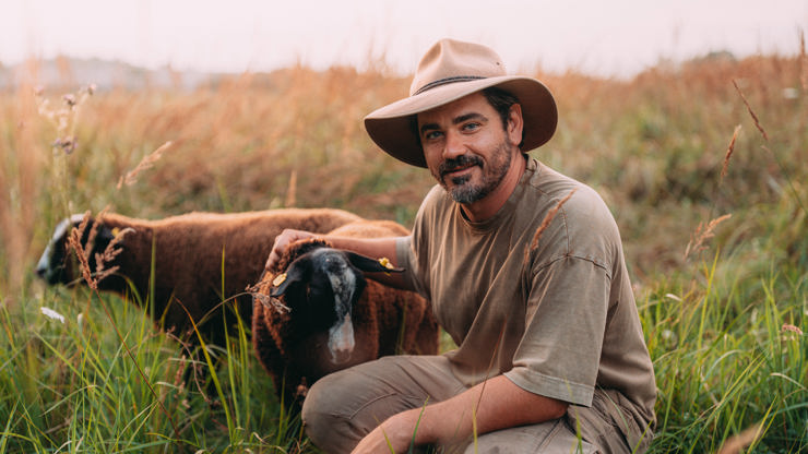 Vojta Kotek přišel o jednu ze svých oveček.