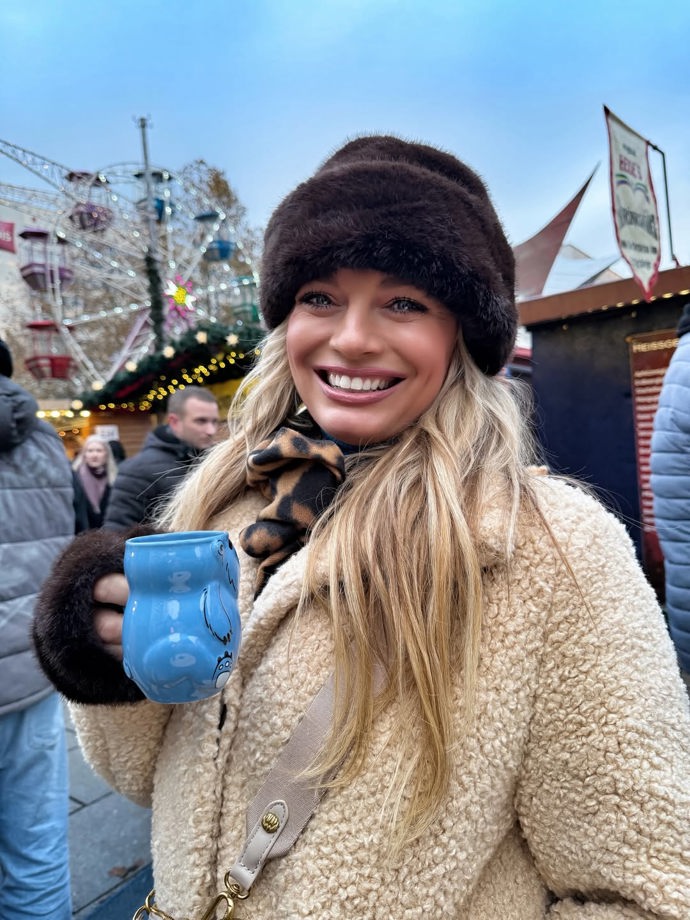 Vychutnala si tamní svařák.