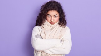 Jana (35): Manželova babička je ztělesněné zlo. Nechci si kvůli ní znovu kazit Vánoce