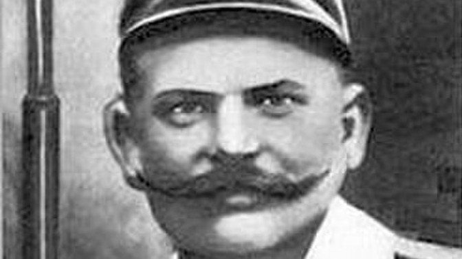 Obávaný Béla Kiss: Maďarský upír vysál z obětí krev a těla schoval do sudů s metanolem