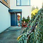 Vánoce na vás dýchnou už během příchodu k domu.