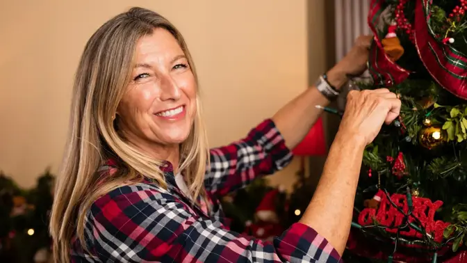 Rodinné příběhy: Letos jsme s manželem chtěli umělý vánoční stromek, ale děti byly proti. Museli jsme vyjednávat