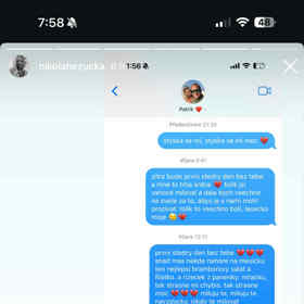 Nikola Hezucká píše svému zesnulému manželovi. 