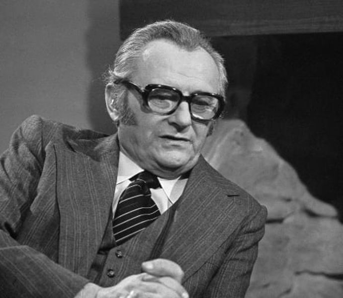 Jiří Sovák byl velmi oblíbený bavič. Na snímku z pořadu České televize Sólo pro... Jiří Sovák z roku 1978.