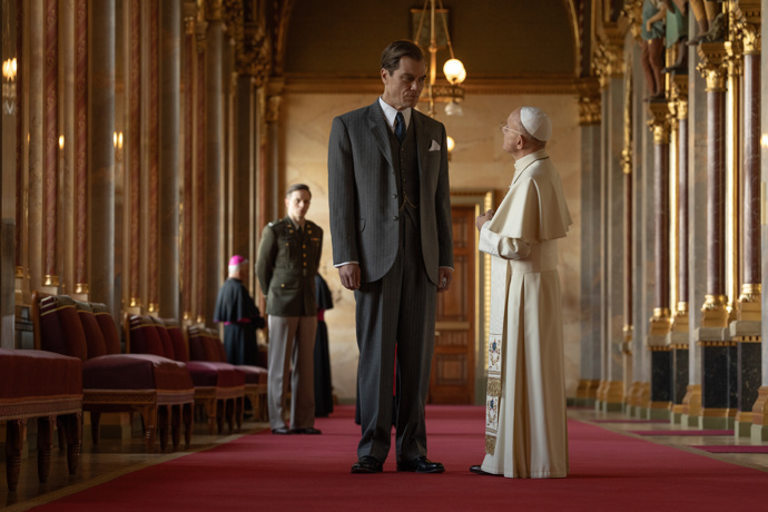 Norimberk: Rami Malek a Russell Crowe v psychologickém souboji na pozadí procesu, který změnil dějiny spravedlnosti