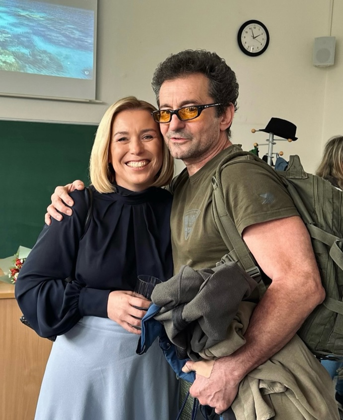 Danuše Nerudová podporuje Vetchého a spolek.