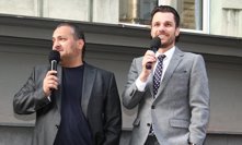 Ranní show bez Mareše. Leoš zůstal celou noc s Hezuckým v nemocnici