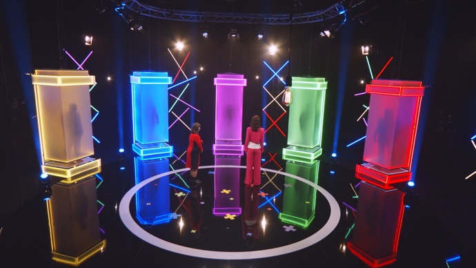 Další epizoda Naked attraction.