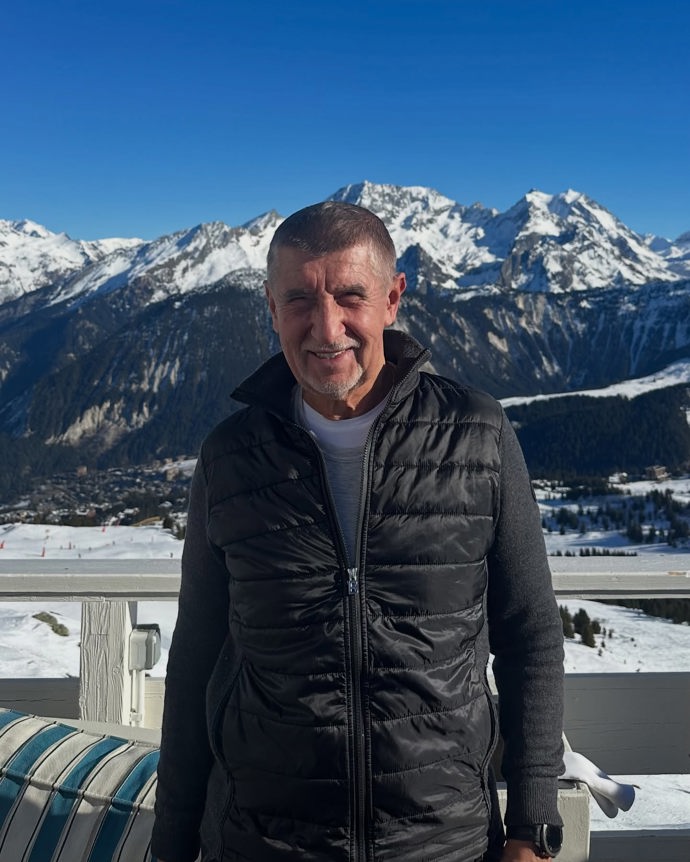 Andrej Babiš je taktéž na horách.